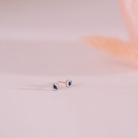 „Forget-Me-Not“ - Ohrstecker echte Vergissmeinnicht Knospe, 14k Goldfilled, 4mm